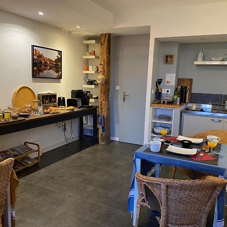 Bed and Breakfast La Ligne Angles-sur-lʼAnglin Esterno foto