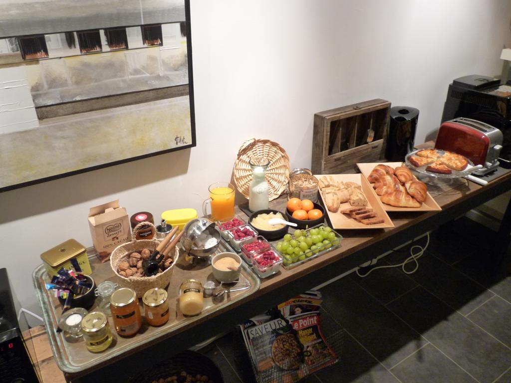 Bed and Breakfast La Ligne Angles-sur-lʼAnglin Esterno foto